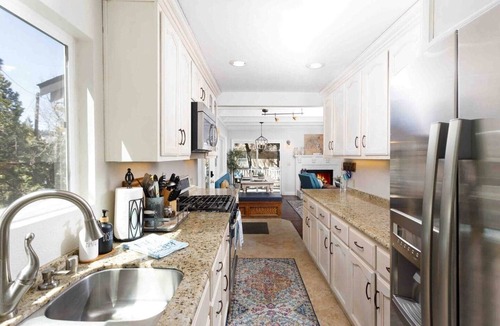 Cedar Glen House | Lake Retreat – Spa, AC, Fenced Yard, Walk to Lake!