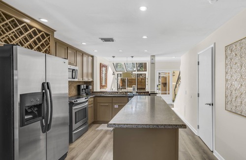 Sandestin House | Lakefront ~ 6-Seat Golf Cart ~ Community Pool