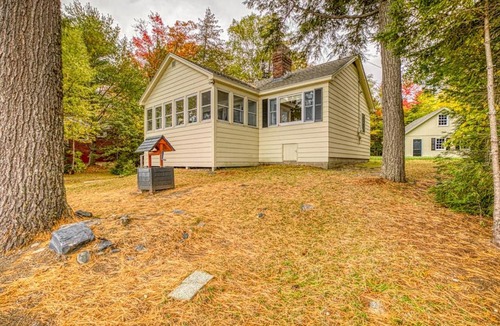 Greenville Junction House | Lakefront cottage w/beautiful views of Moosehead Lake & Big Moose Mountain