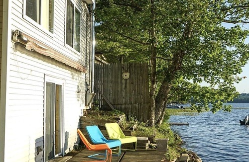 West Poland House | Lakeside house with a separate bunkhouse