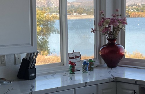 Lake Elsinore House | Lakeside Retreat