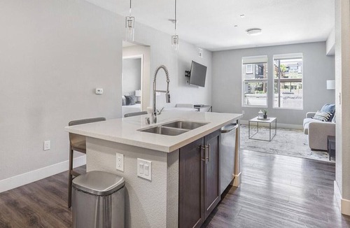 Rhodes Ranch Apartment | Landing at The Mercer - 1 Bedroom in Rhodes Ranch