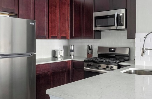 Norristown Apartment | Landing | Beautiful 2BD, Pool, Gym