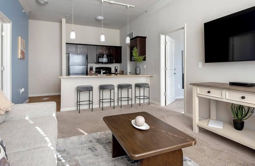 Central West End Apartment | Landing | Incredible 1BD, Gym, Pool