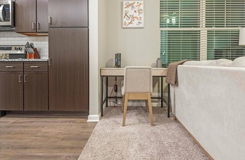 Chesterfield Apartment | Landing | Incredible 1BD, Courtyard, Gym
