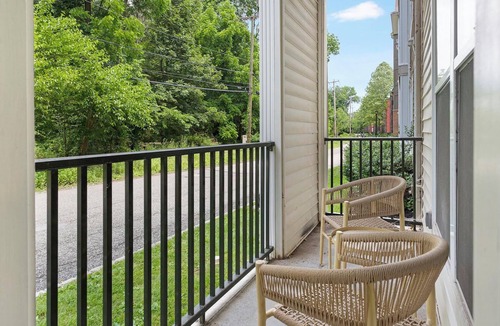 Norristown Apartment | Landing | Spectacular 2BD, Clubhouse, Gym
