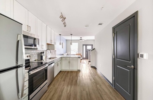 Northwest Pensacola Apartment | Landing | Stylish 3BD, Gym, Pool
