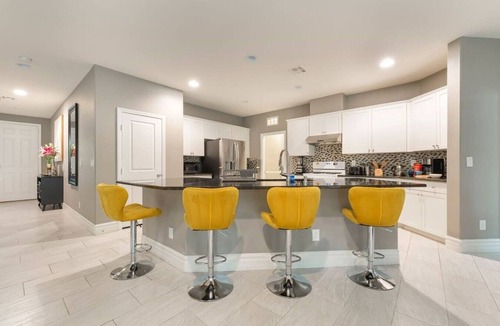 Rhodes Ranch Apartment | Large Groups! Game Room| BBQ| Spacious| Near Strip