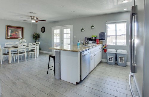 Las Vegas House | Las Vegas Retreat w/Yard < 5 Mi to Strip!
