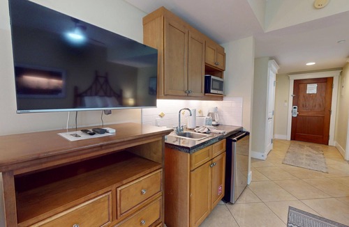 Baytowne Wharf Condo | Lasata 3403 ~ "Grand Getaway" Stylish Studio in Baytowne Wharf