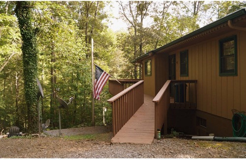 Unaka House | Lazy Timbers in the North Carolina Appalachian mountains