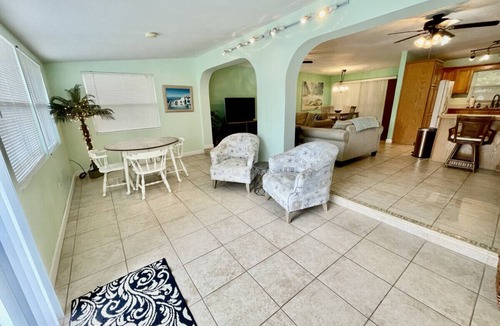 Cocoa Isles House | Lighthouse Landing - Boater`s Dream & Pool