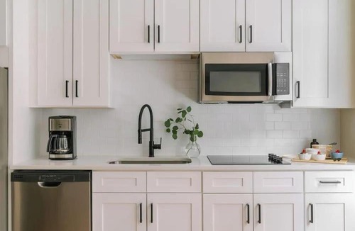 The Loop Apartment | LIVN Millennium Park Downtown Chicago Prem Studio