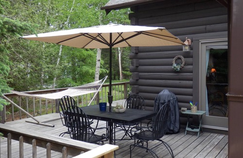 Southwest Harbor Cabin | Log cabin in the best town on Mt. Desert Island