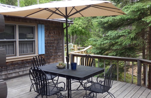 Southwest Harbor Cabin | Log cabin in the best town on Mt. Desert Island