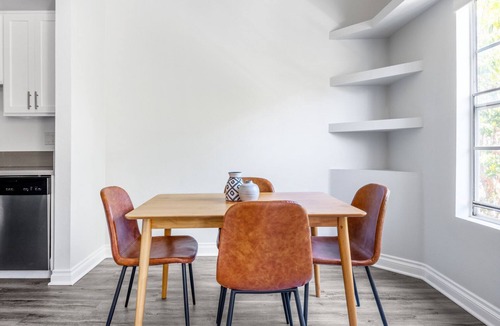 Beverly Grove Apartment | Luxe West Hollywood 2BR near TJ, W 3rd St, Beverly Center, by Blueground