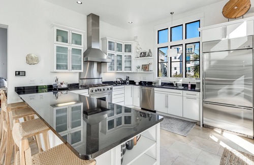 San Juan House | Luxurious Sea Grove Home with beach view and private beach Access.