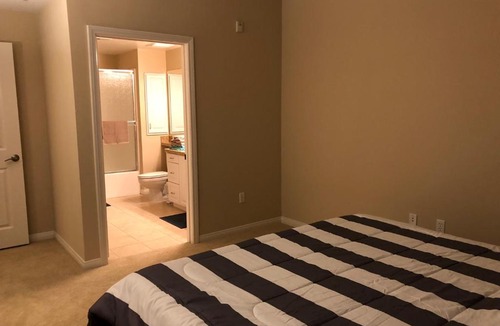 Irvine Apartment | Luxury 2BR/2BA Apartment in Spectrum, Irvine W/Free Parking/Pool/Gym