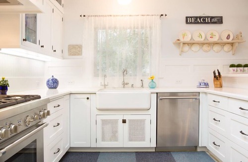 Ocean Park Bed & Breakfast | Luxury 4-Bedroom, 4-Bath Family Vacation Home on Ocean Ave., Pacific Ocean view