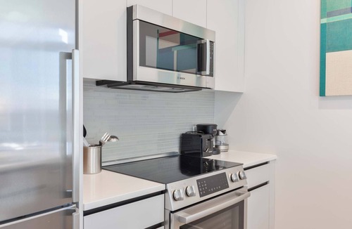 Seaport District Apartment | Luxury Modern Apt Heart of Seaport