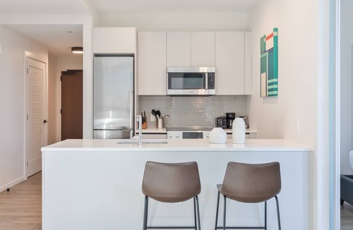 Seaport District Apartment | Luxury Modern Apt Heart of Seaport