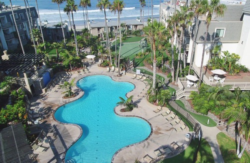 Townsite Condo | Luxury on the Beach!
