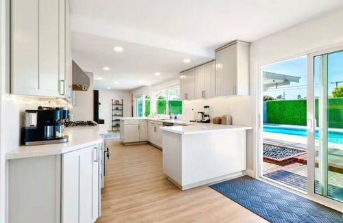 Westminster House | Luxury Pool House in Heart of OC