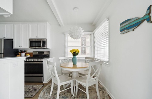 Eastern Malibu Condo | Malibu, Carbon Beach - Oceanfront Suite Three