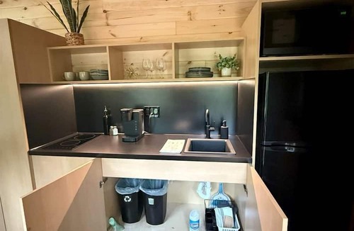 Quakertown Cabin | Maple: Modern Family Tiny Home Pod with Forest Views near Quakertown, Pennsylvania