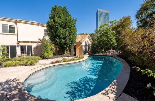 Studio City House | Mediterranean Oasis Villa /pool and bbq /koi pond