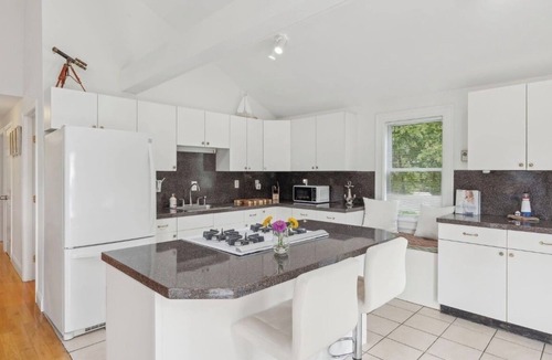 Brunswick House | Mere Point Coastal Cottage