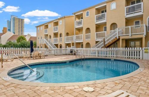 Biltmore Beach Apartment | Merrimac Resort #43