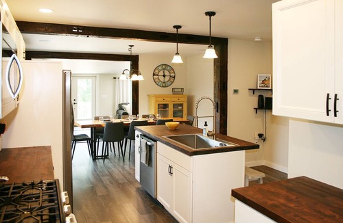 Dexter House | Mid-Maine Lakefront Escape – Kayaks, Fire Pit, BBQ & Rail Trail
