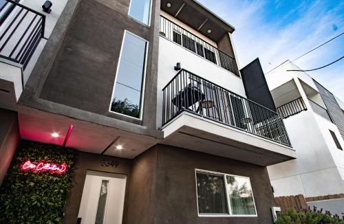 NoHo Arts District House | Miel Dore at Case Collective