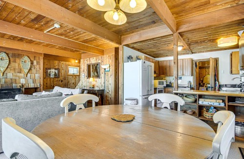 Bridgton House | Million-Dollar View: Waterfront Cabin in Bridgton!