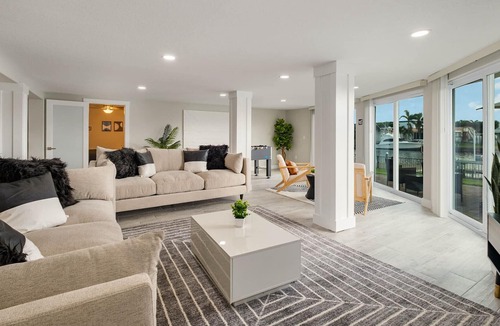Cocoa Isles House | *Modern Waterfront Home* Sleeps 8-LARGE KITCHEN/LIVING Area-1 minute to beach