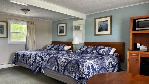 Farmington Hotel | Mount Blue Motel