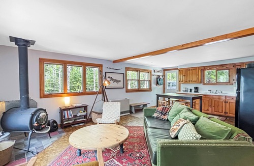 Greenville House | Mountain Escape (Waterfront on Lower Wilson Pond!)