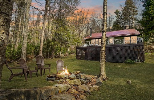 Greenville House | Mountain Escape (Waterfront on Lower Wilson Pond!)