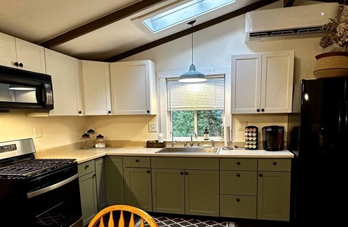 Delta Cabin | Nature's Grove Cabin