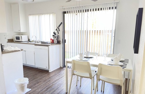 Rowland Heights Apartment | near to Disneyland 1bedroom &1bath APT in RH