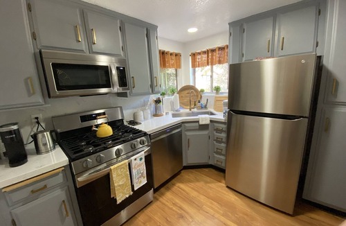 Arrowhead Villas Cottage | NEW! 2 Bedroom Cozy Cottage in the Trees Sleeps 6