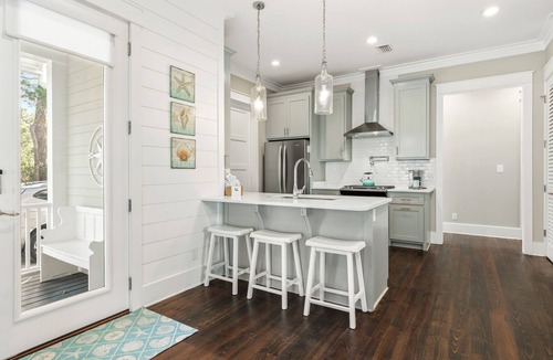 Greenway Park House | NEW! 4 BR with en-suite baths, HEATED Pool, Bikes, Gated Community, close to shopping & beach