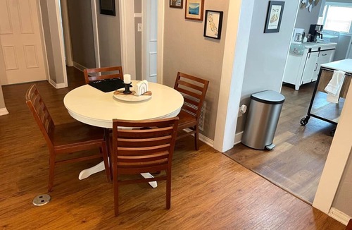 El Cajon House | New List Special! Newly Remodeled Historic Charm 4b - 2b Centrally Located