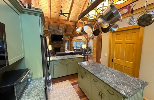 Mount Desert House | New Spacious Acadia Timberframe, Close to Swimming, Central to Hiking and Dining