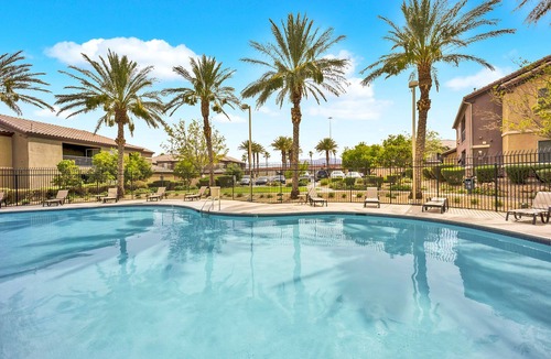 Centennial Hills Condo | New Year’s Bonus! 100 Off first 30 days Etrax Large 1bed Condo centennial Hills!