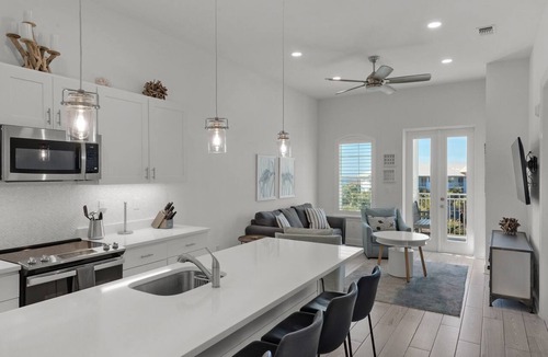 Gulf Place Condo | Newly Built Condo w/3 Pools & Steps to Beach + Free Attraction Tickets!
