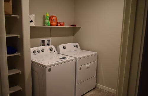 Enterprise House | Newly built Family-Friendly 4BR House in 2022, Close to the Airport and Strip