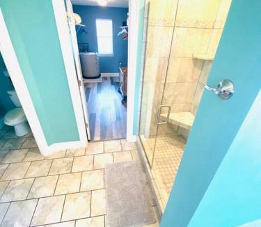 Panama City House | Newly renovated modern, spacious & quiet location