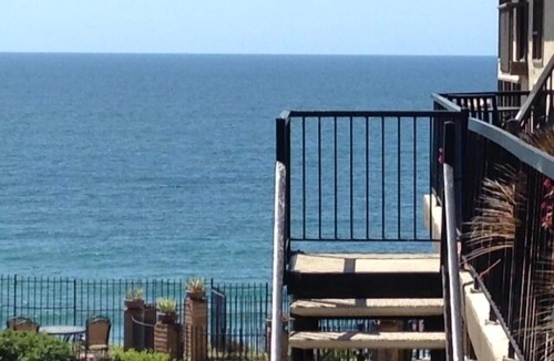 Solana Beach Condo | Ocean Front Complex: Last Minute Specials: Walking distance Del Mar Track/Shops